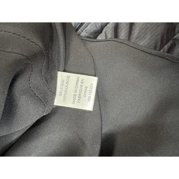 The North Face Woman’s Insulated Primaloft Navy Ripstop Jacket Medium M - Picture 11 of 12